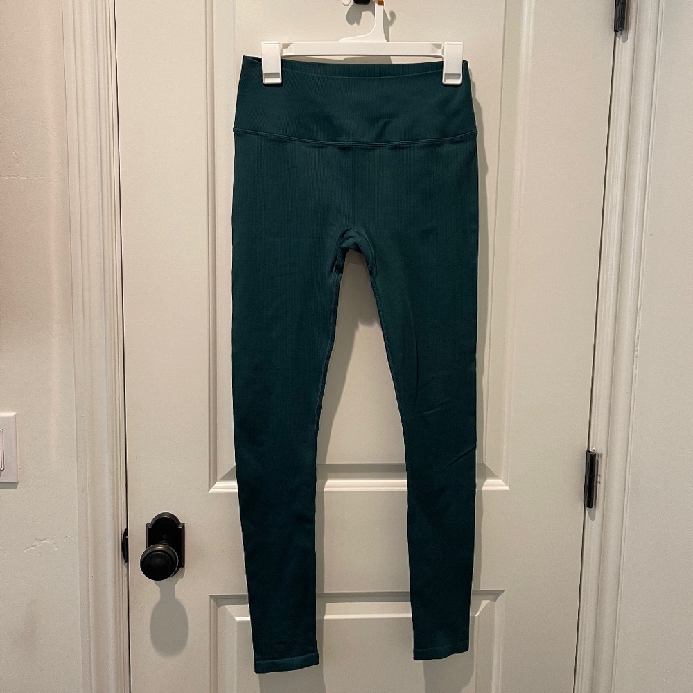 Alo Emerald Leggings